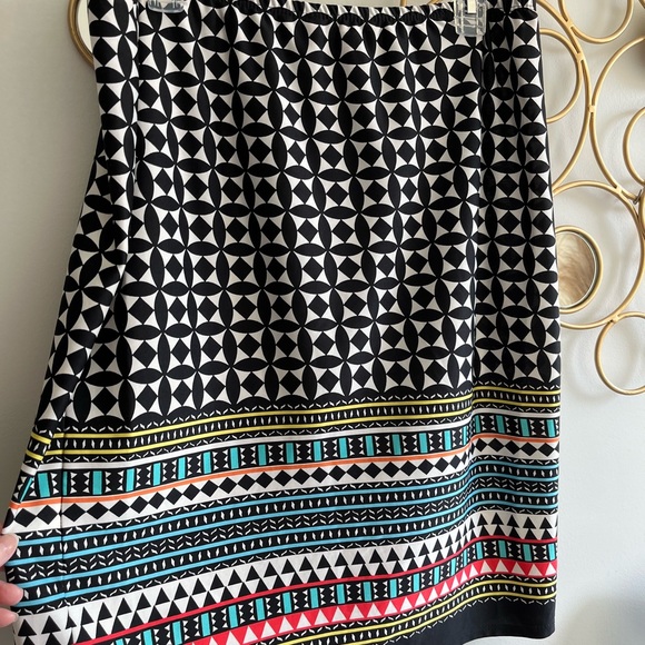 Xl skirt, multi color - Picture 2 of 4